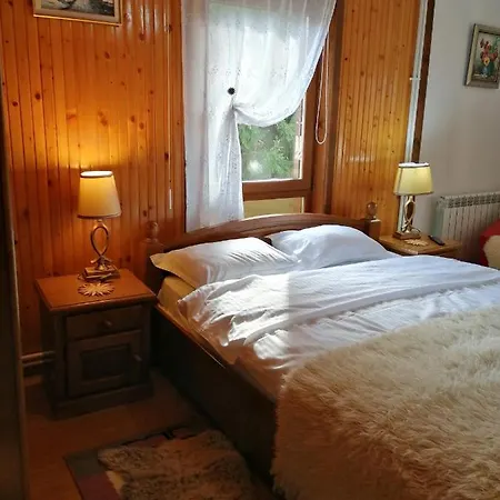 Casa Serban בית חווה *